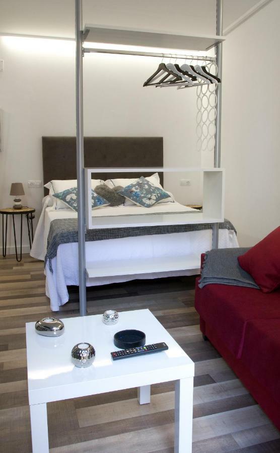 Acio Blanco. Loft En El Casco Historico De Ourense Luaran gambar