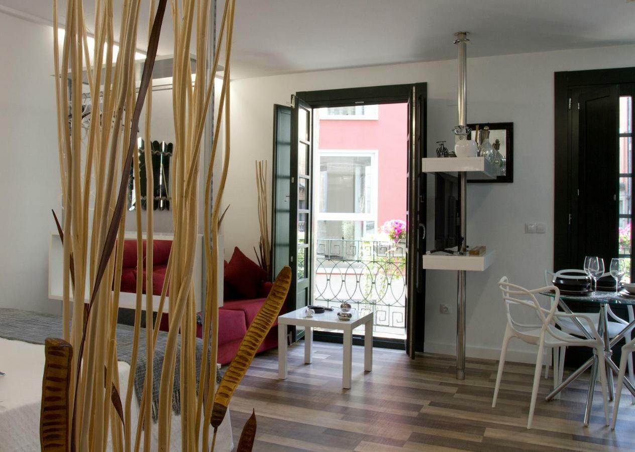 Acio Blanco. Loft En El Casco Historico De Ourense Luaran gambar